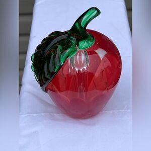 EUC St Clair Apple paperweight